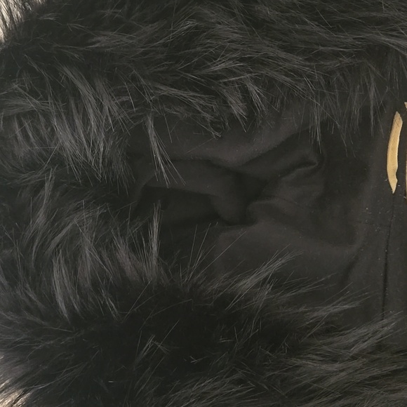 Ann Taylor LOFT Olive Faux Fur Hooded Jacket - Picture 16 of 16